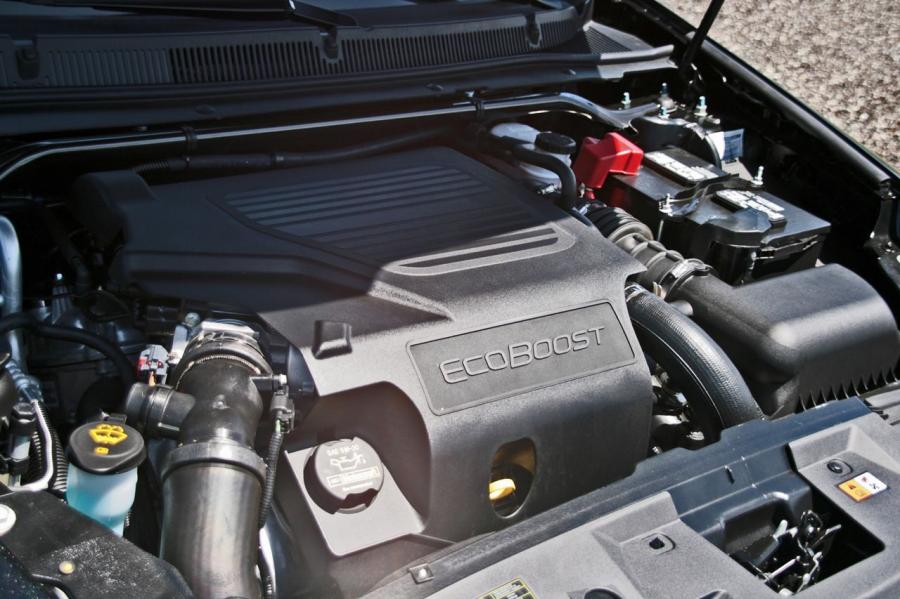  Lincoln MKS EcoBoost 2010 года  (фото 16 из 17)